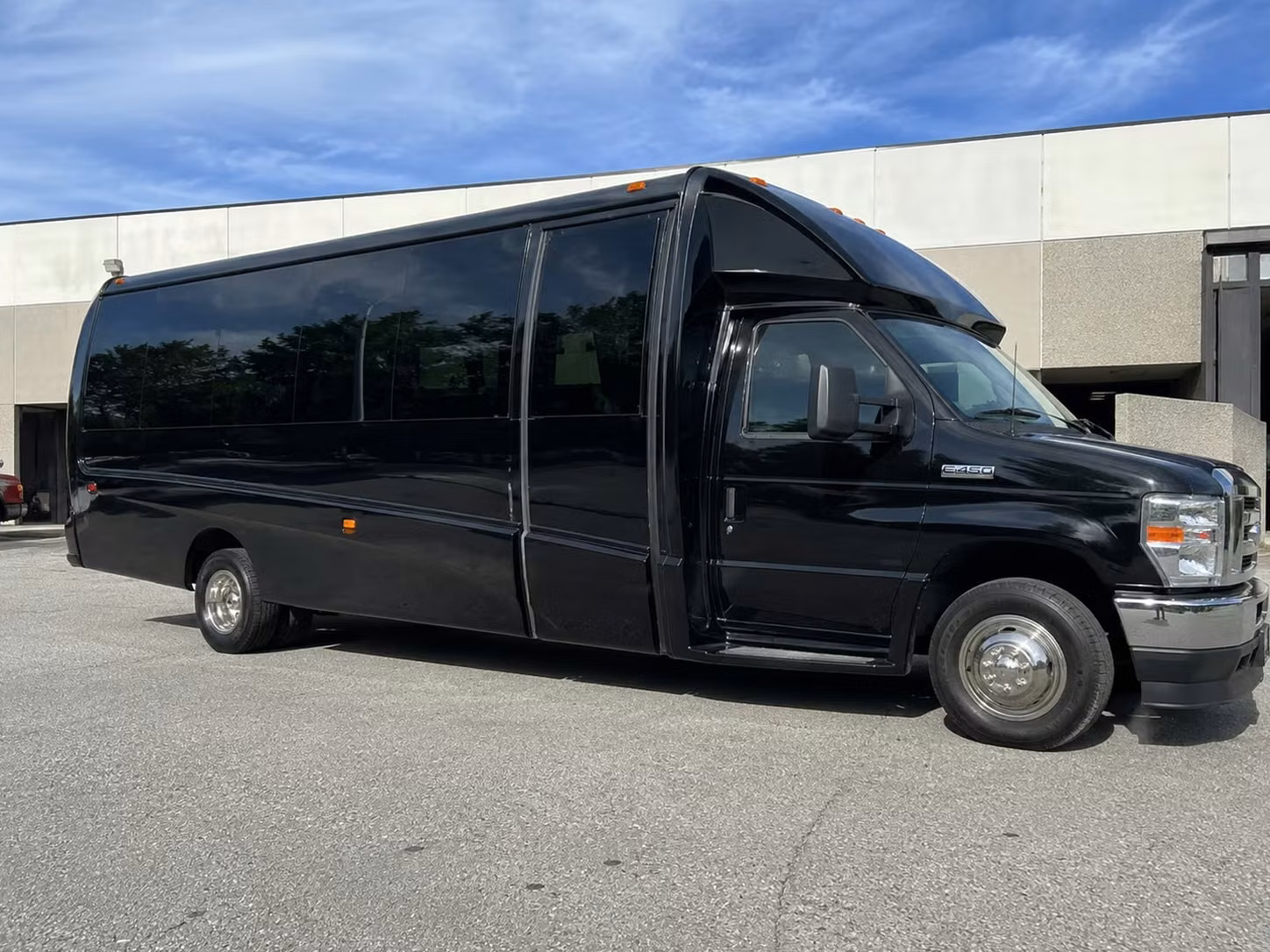 18 passenger minibus
