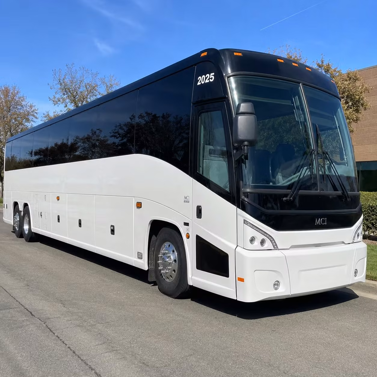 concert bus rentals to save mart center and fresno s biggest venues