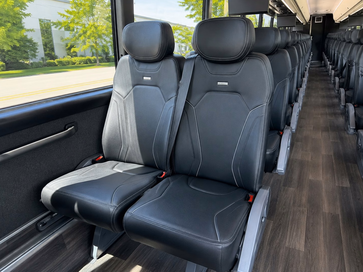how the bus type you choose changes charter bus prices in clovis california