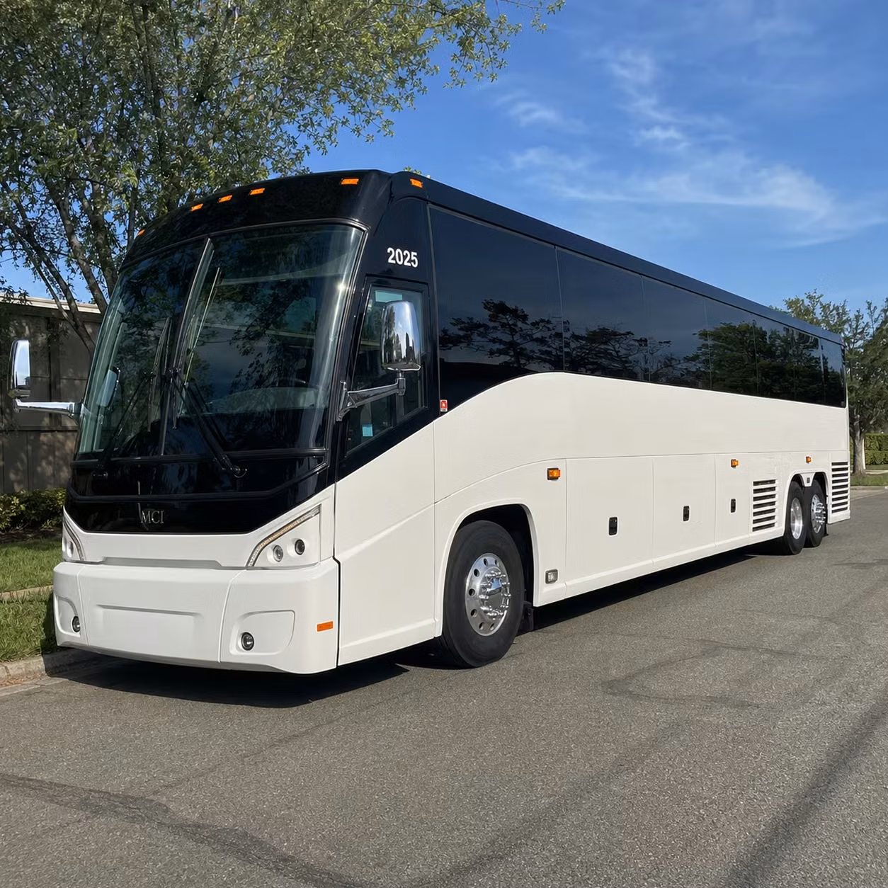 long distance bus trips from clovis to southern california are easier than you think