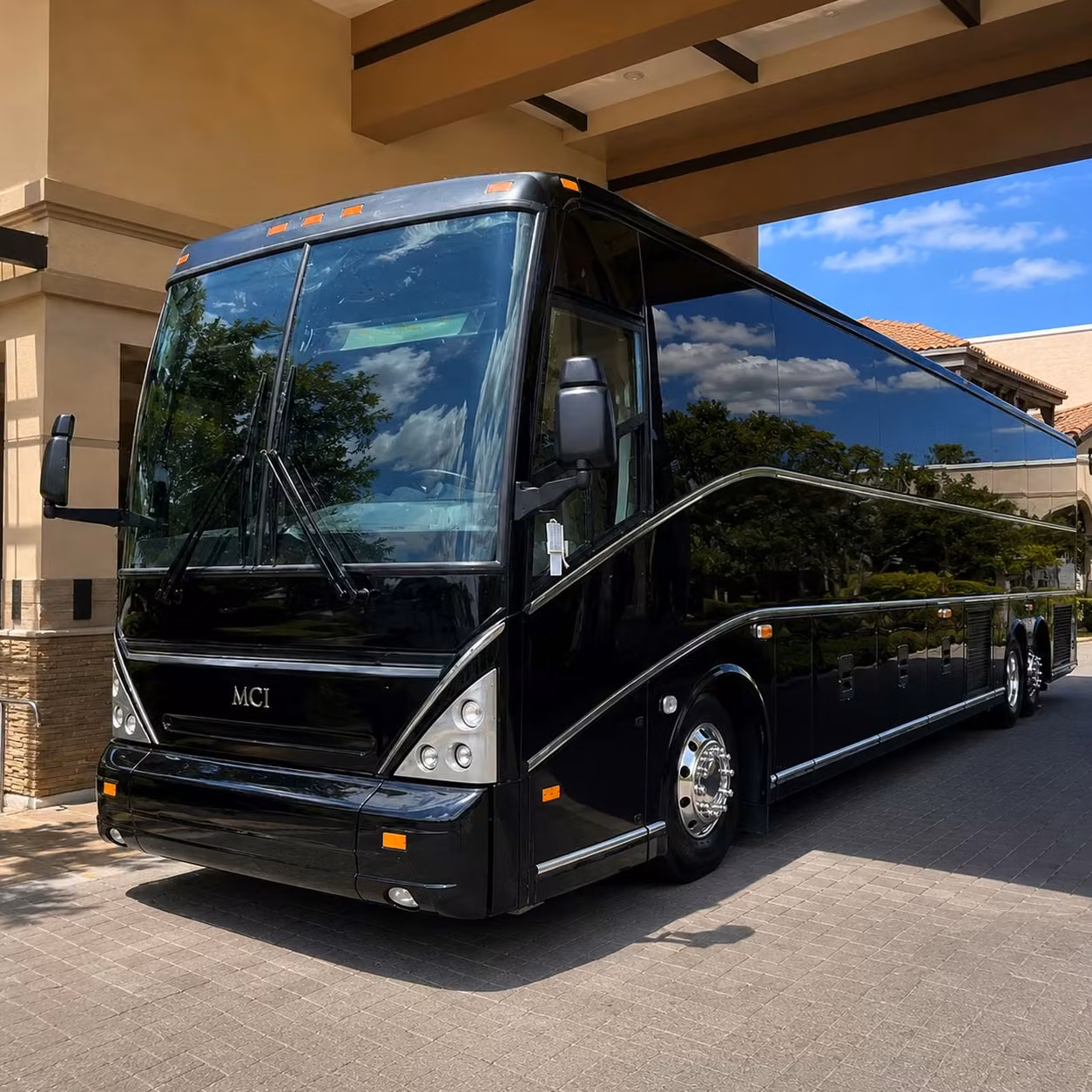 you don t have to worry about airport logistics when you book a clovis corporate airport shuttle